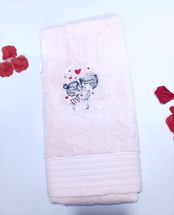 Serviette de toilette brodée