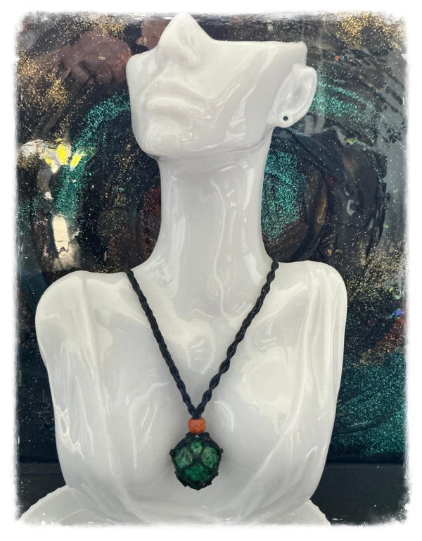 PENDENTIF BILLE MINERALE RUBIS-ZOÏSITE