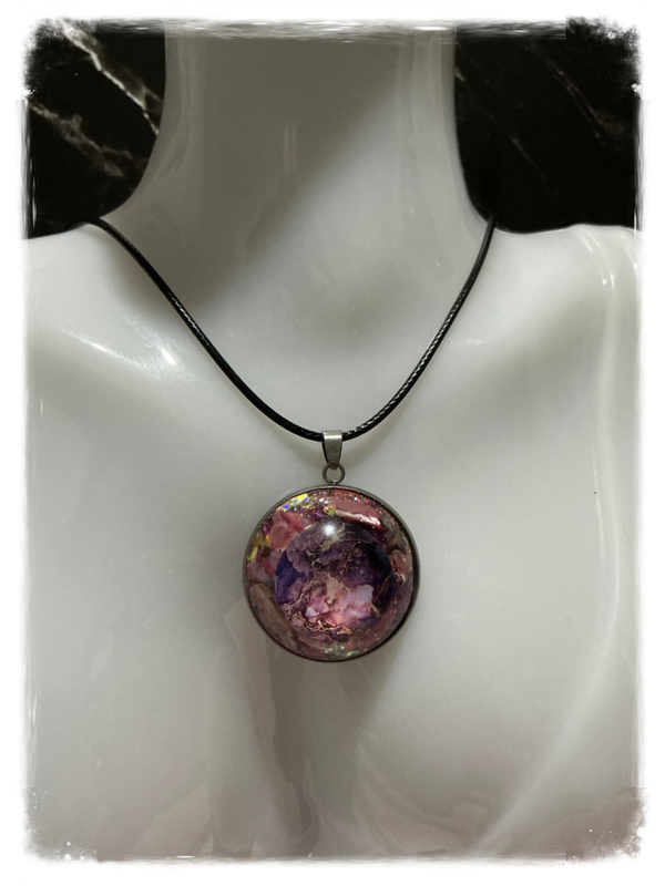 PENDENTIF RÉSINE TEXTURES PSYCHÉDÉLIQUES ROSES