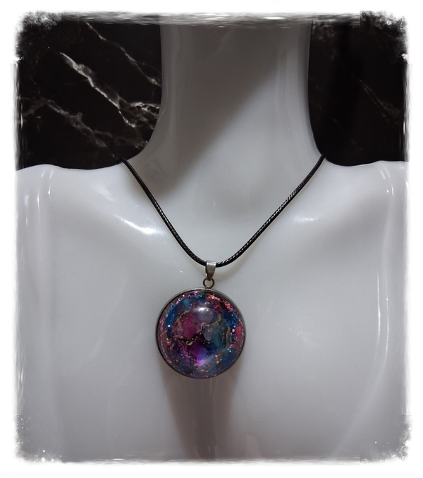 PENDENTIF RÉSINE TEXTURES PSYCHÉDÉLIQUES ROSE ET BLEU