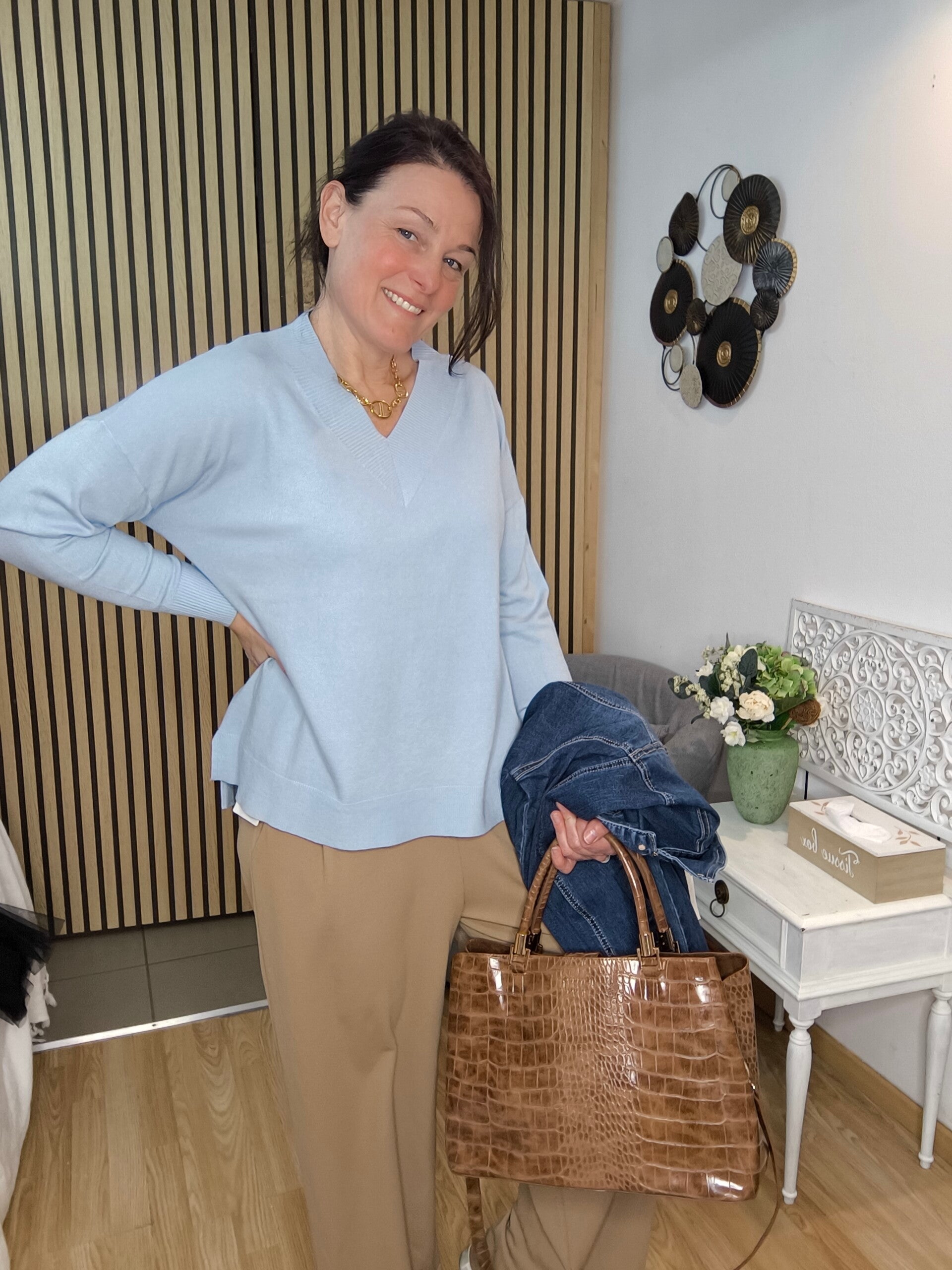 Pull V Lucas bleu ciel