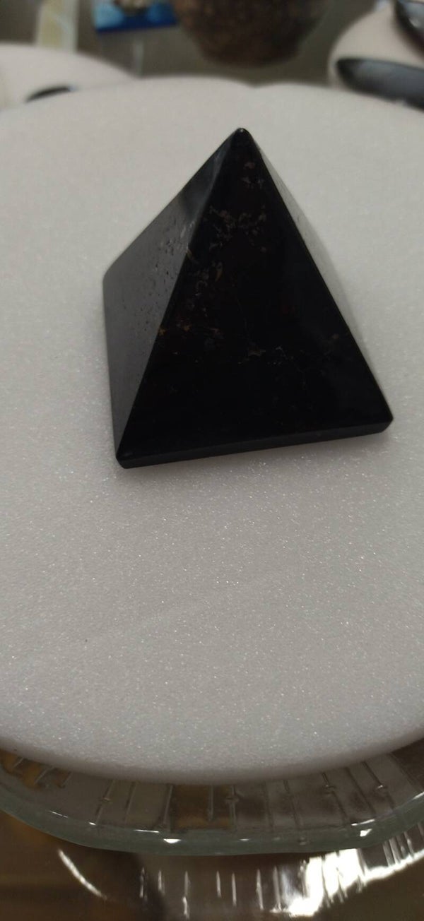 Turmalin Pyramide