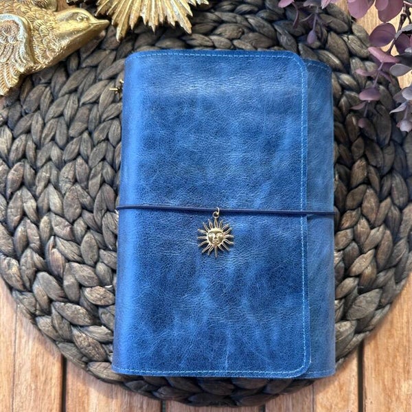 Mon grand carnet cuir lisse bleu nuit