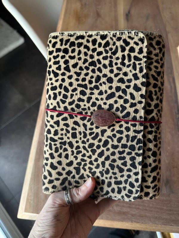 Mon grand carnet cuir poils impression guépard beige/noir