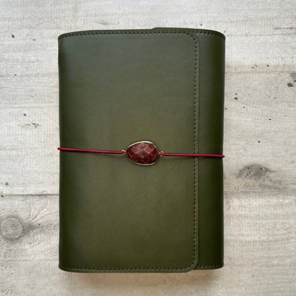 Mon grand carnet cuir lisse kaki