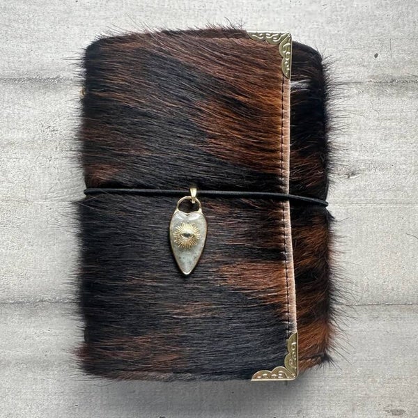 Mon petit carnet cuir vachette poils