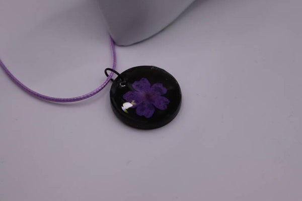 HALSKETTING - EPOXY BLOEM