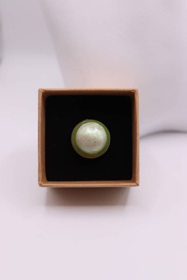 RING - WHITE MICA AND SAND