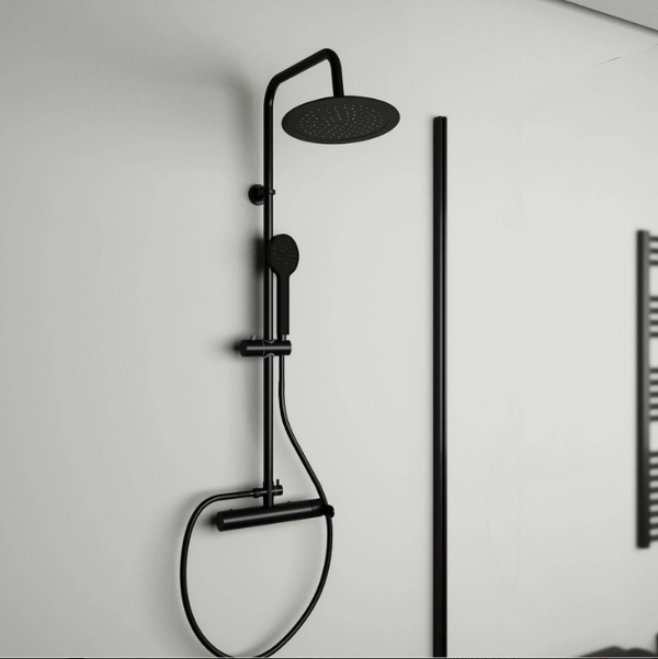 Round Rain Shower - Black