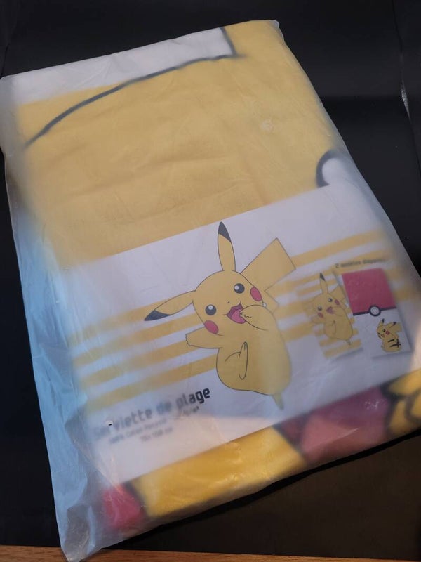 Pokemon Pikachu Handdoek 75 x 150 cm