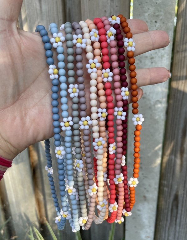 Bloemenketting meisje