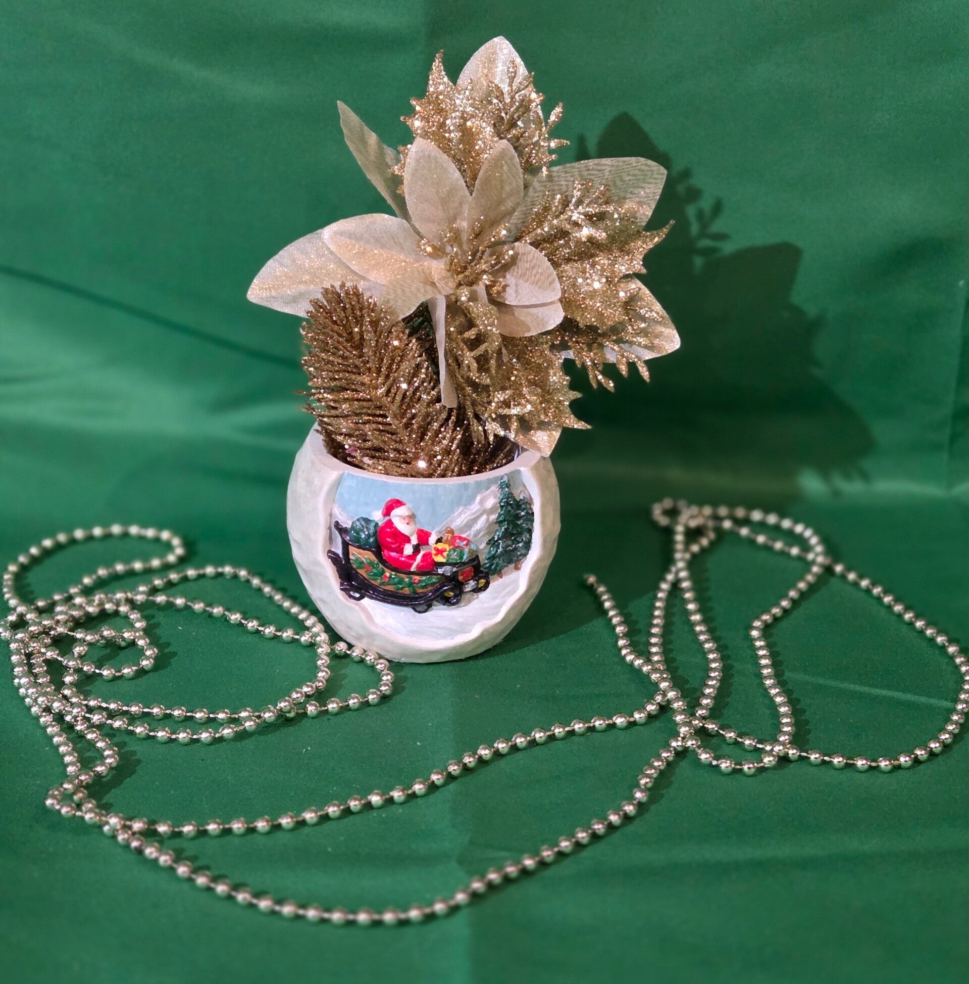 Teelichthalter Weihnachtsmann und Schlitten