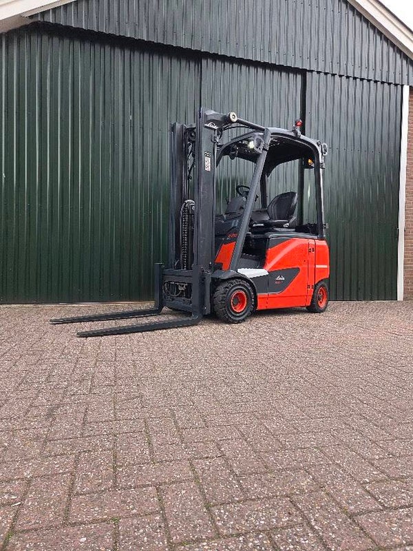 Linde E20PH-02 Elektrische Heftruck BJ 2020 Triplex Sideshift Accu 88%!