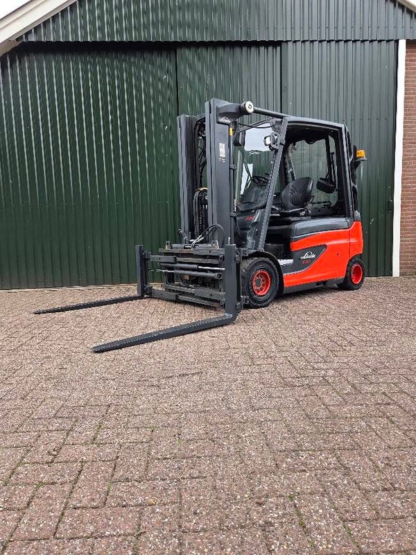Linde E30L-01 Elektrische Heftruck. BJ 2017. Triplex, Sideshift, Brede Spreider!