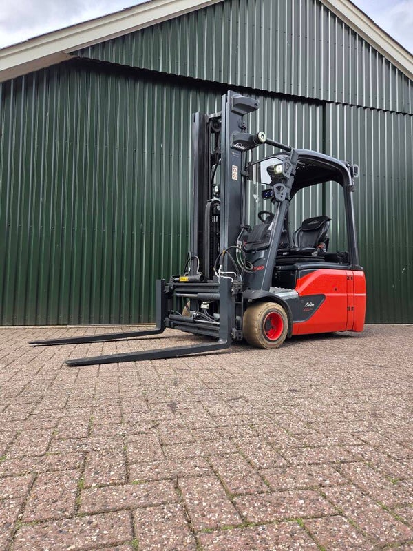 Linde E20L-02 Elektrische Heftruck BJ 2020 Triplex Sideshift Spreider!
