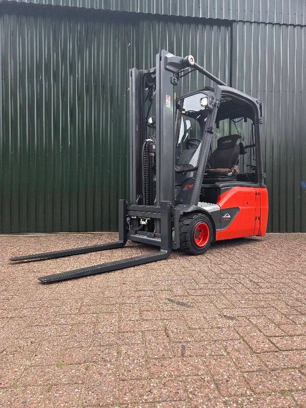 Linde E18 Elektrische Heftruck BJ 2019 Triplex Sideshift