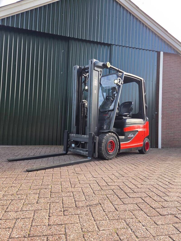 Linde E25-01 Elektrische Heftruck BJ 2019 Triplex, Sideshift, 2312 uur!