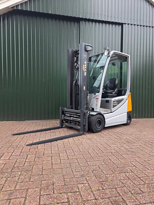 STILL Rx20-16P Elektrische Heftruck BJ 2021, Triplex, Sideshift, Spreider & 4521 uur!
