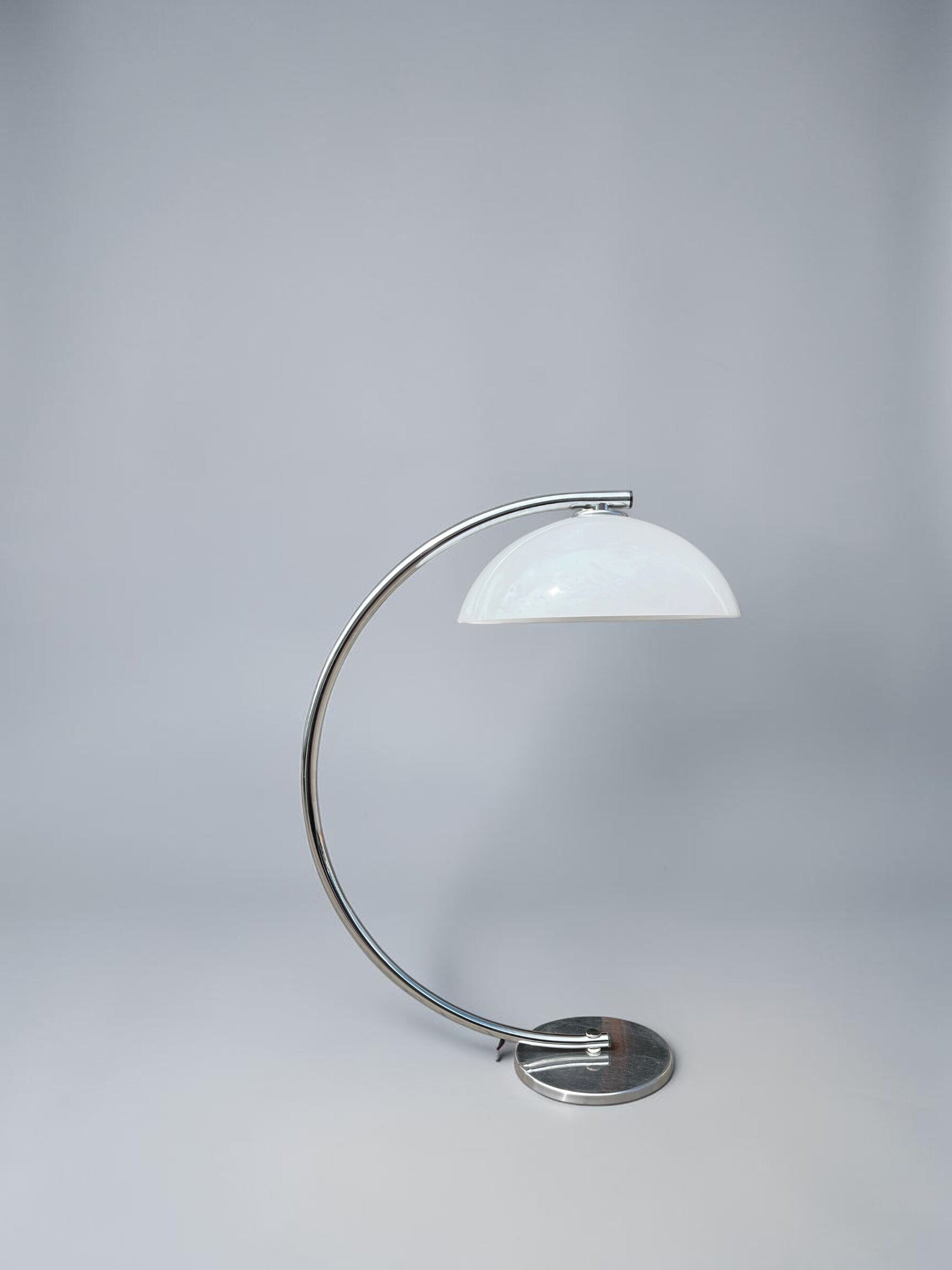 Italian swivel arc lamp