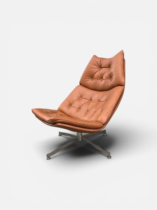 Artifort F588 in cognac leather by Geoffrey Harcourt