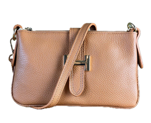 Henriette tas camel