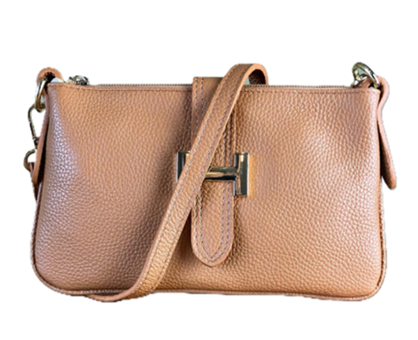 Henriette tas camel