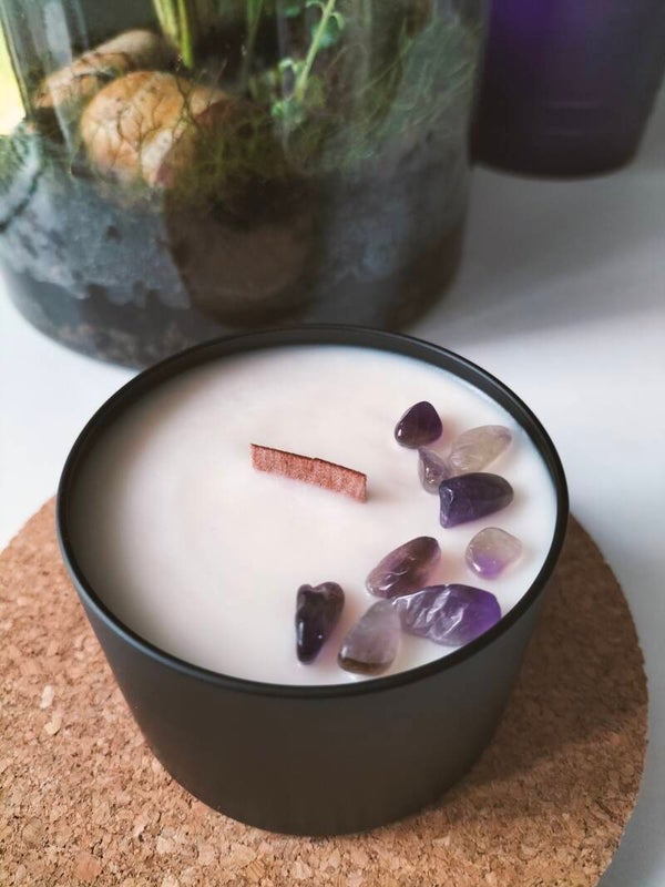 Bougie parfumée avec pierre d'améthyste