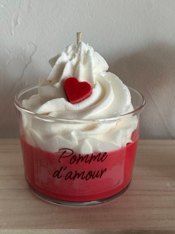 Bougie gourmande pomme d'amour