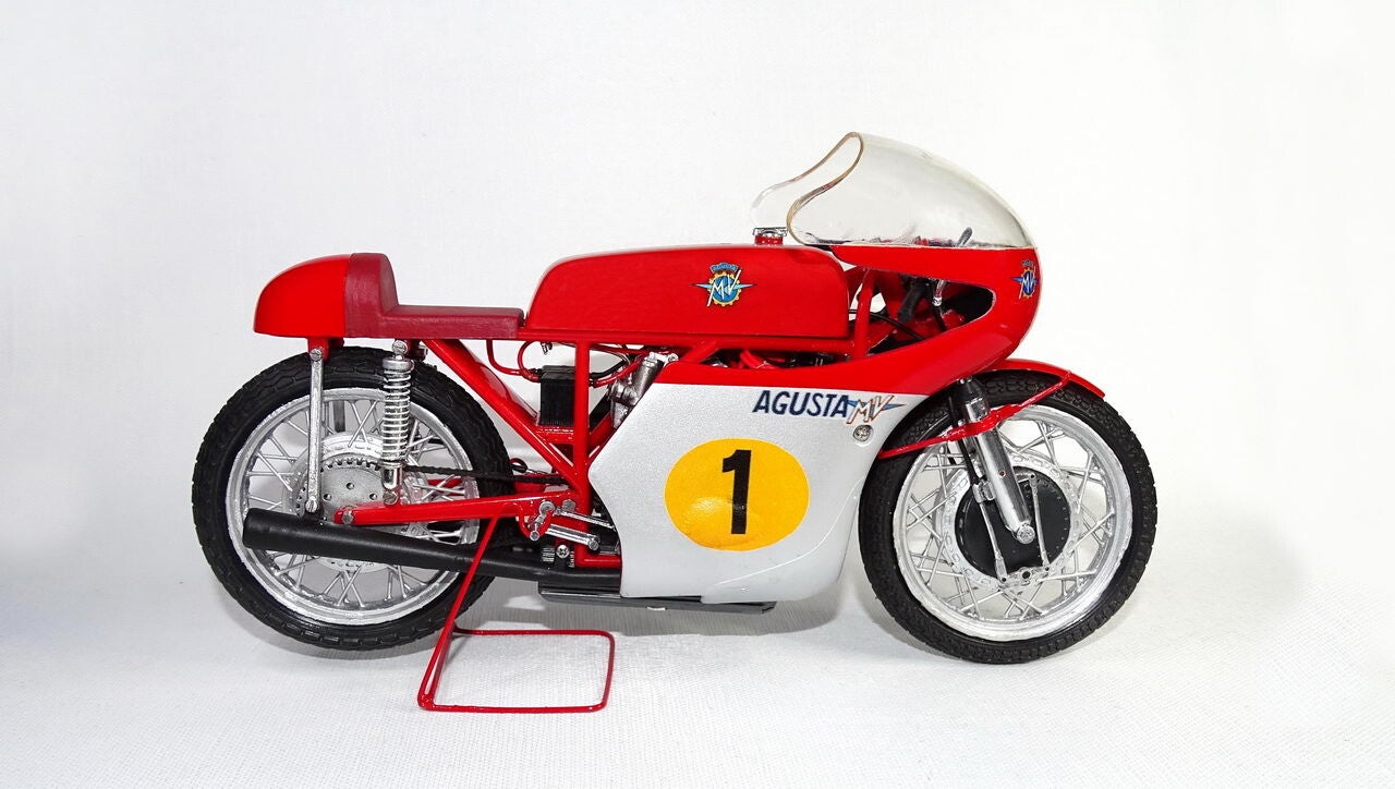 Protar MV Agusta 3 cylinder, Giacomo Agostini, wereldkampioen 1966