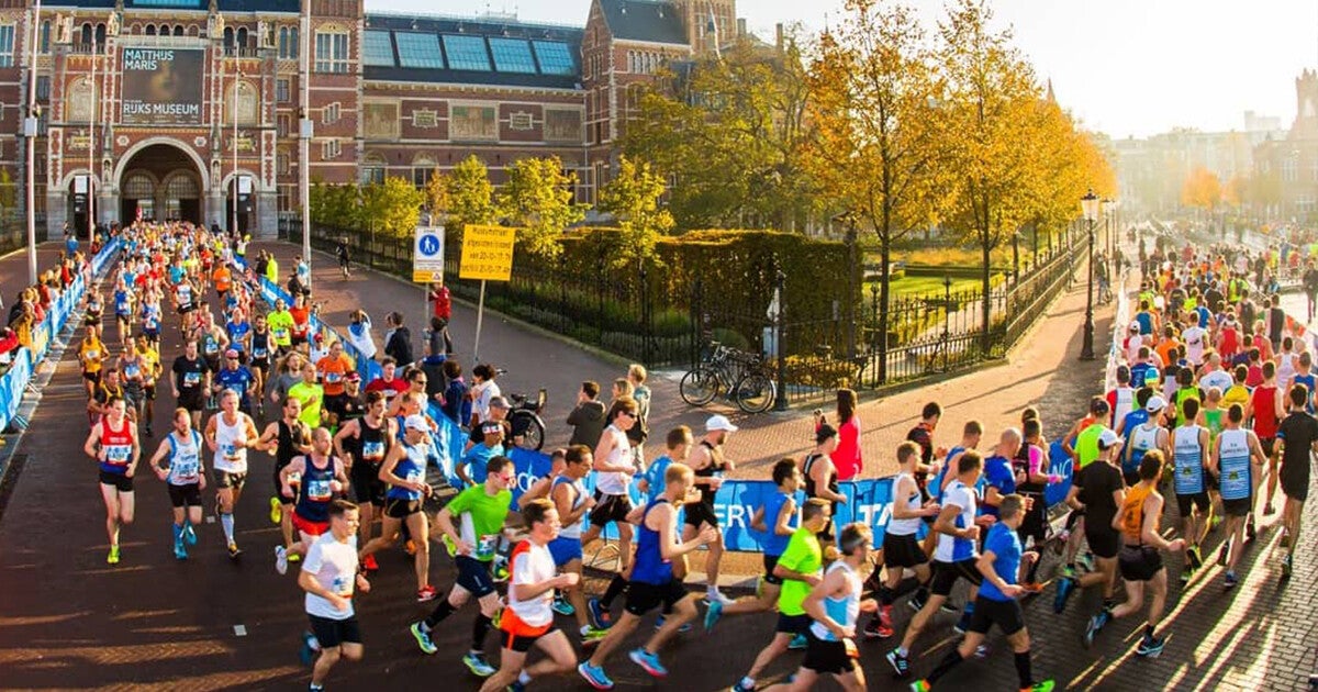 Athlètes participant au marathon d'Amsterdam