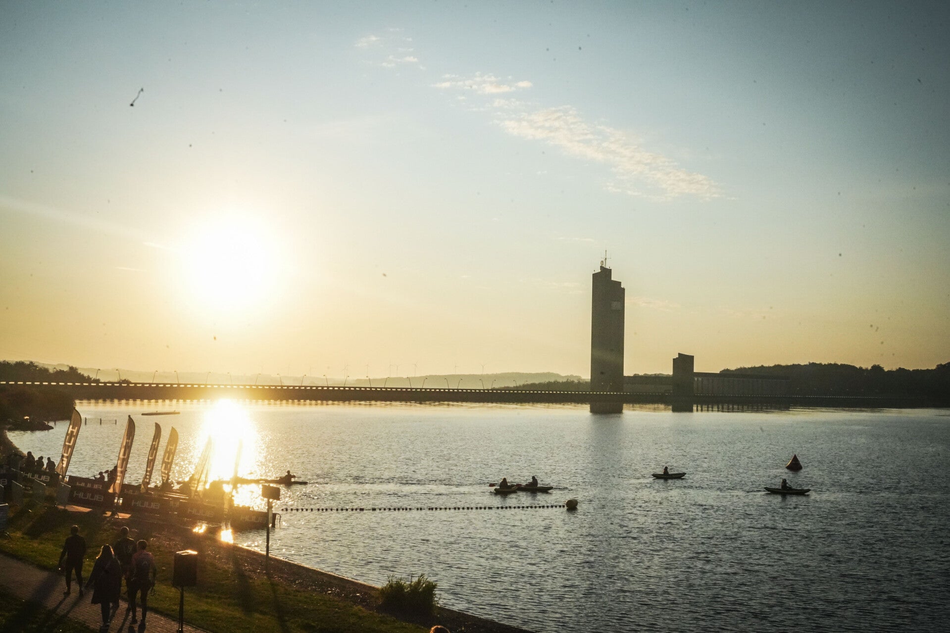 Image de la natation lors du triathlon Openlakes en Belgique