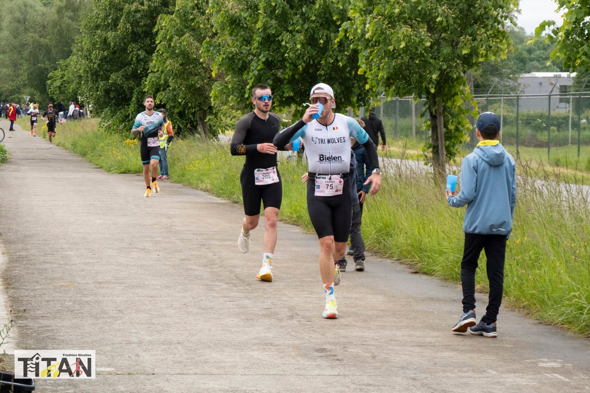 Triathlète en coaching lors du triathlon sprint de Seneffe