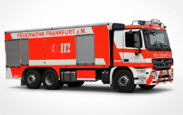 MB Actros Großtanklöschfahrzeug GTLF 10 Feuerwehr Frankfurt a.M.