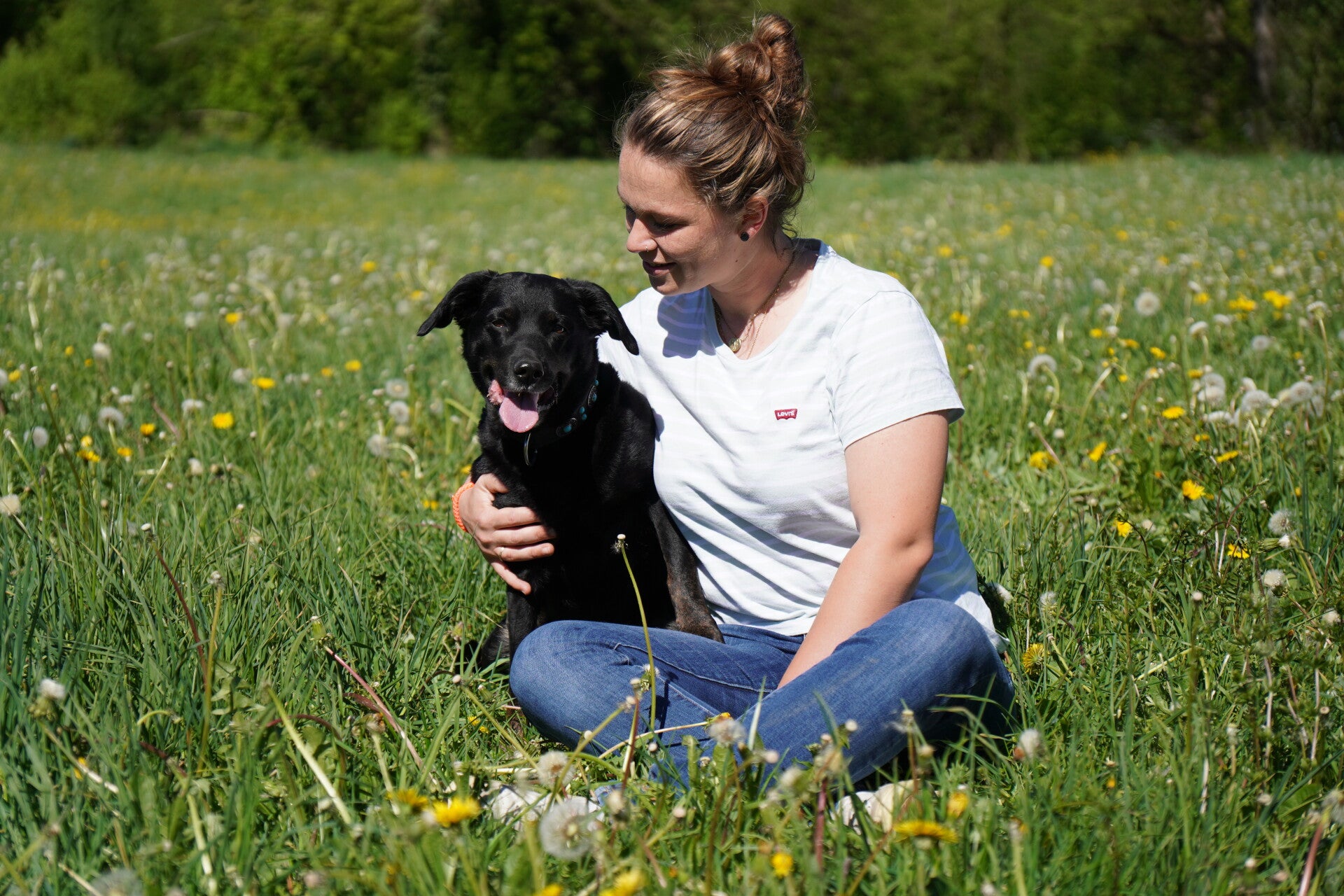 HUndetrainerin Louisa der Hundeschule LuCanis in München und Bruckmühl