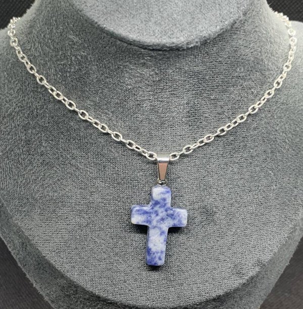 Kreuze in Edelsteinoptik