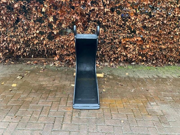 Bananenbak  cw1 aansluiting  40cm breed  voor machine van 6 t/m 10 ton