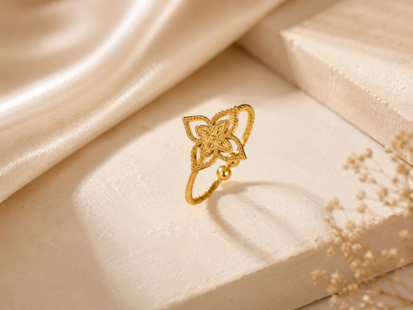 Luxe Fleur Ring