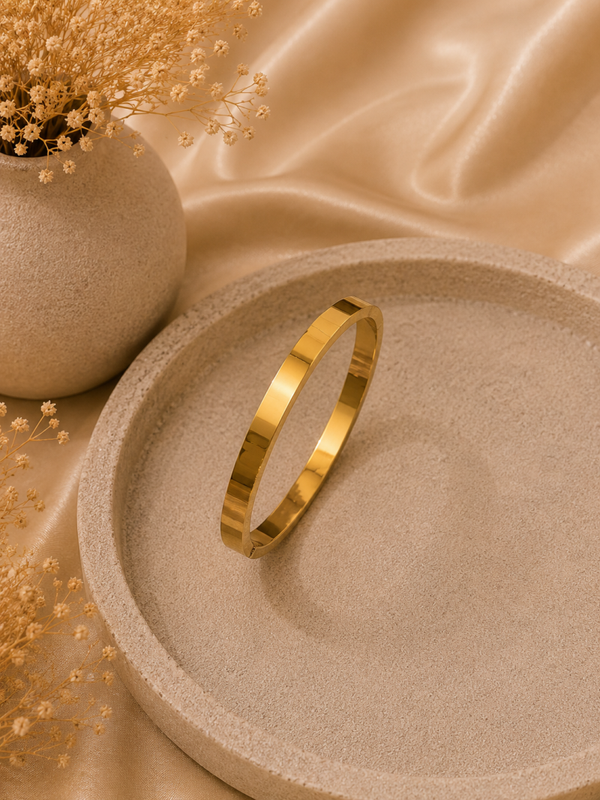 Golden Essential Bangle