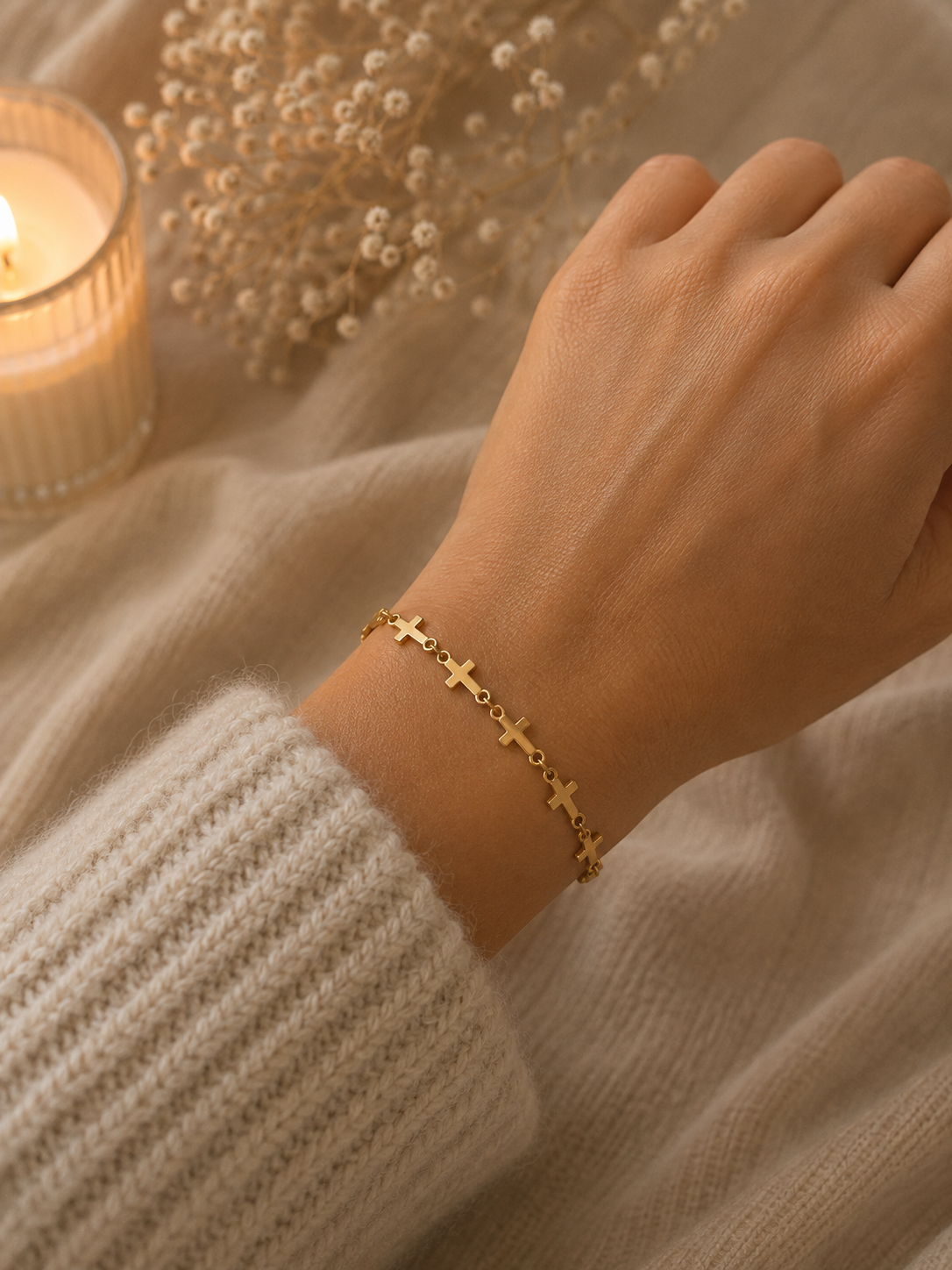 Cross Charm Bracelet - Gold
