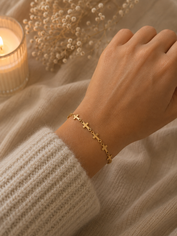 Cross Charm Bracelet - Gold