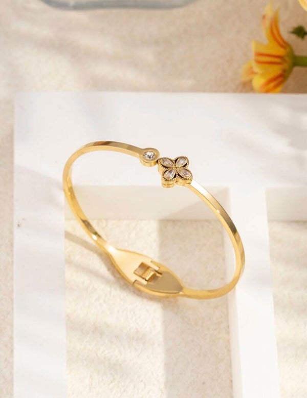 Golden Clover Bangle