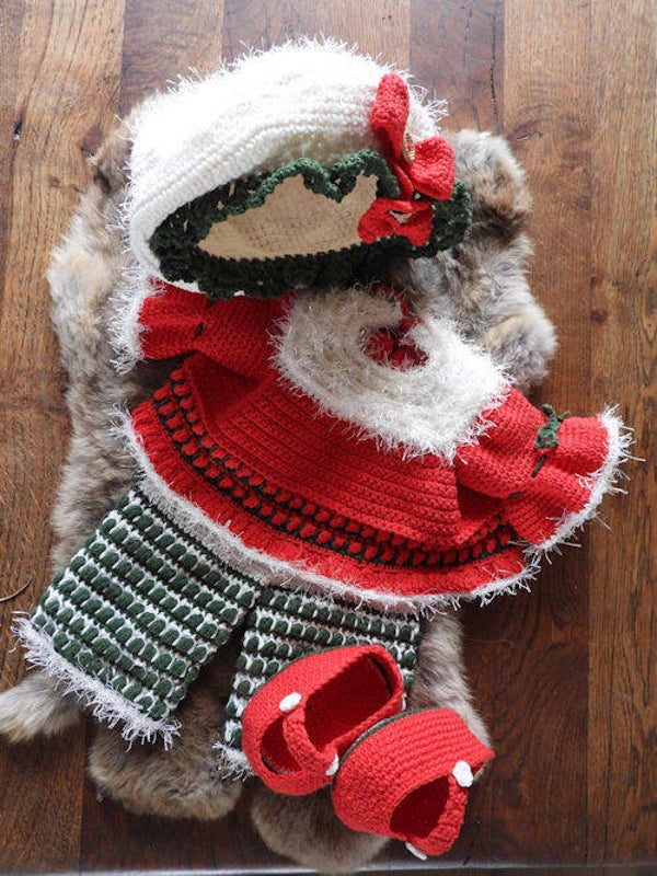 69042/042 Sweety Christmas Girl