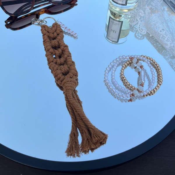 Chunky macrame keychain