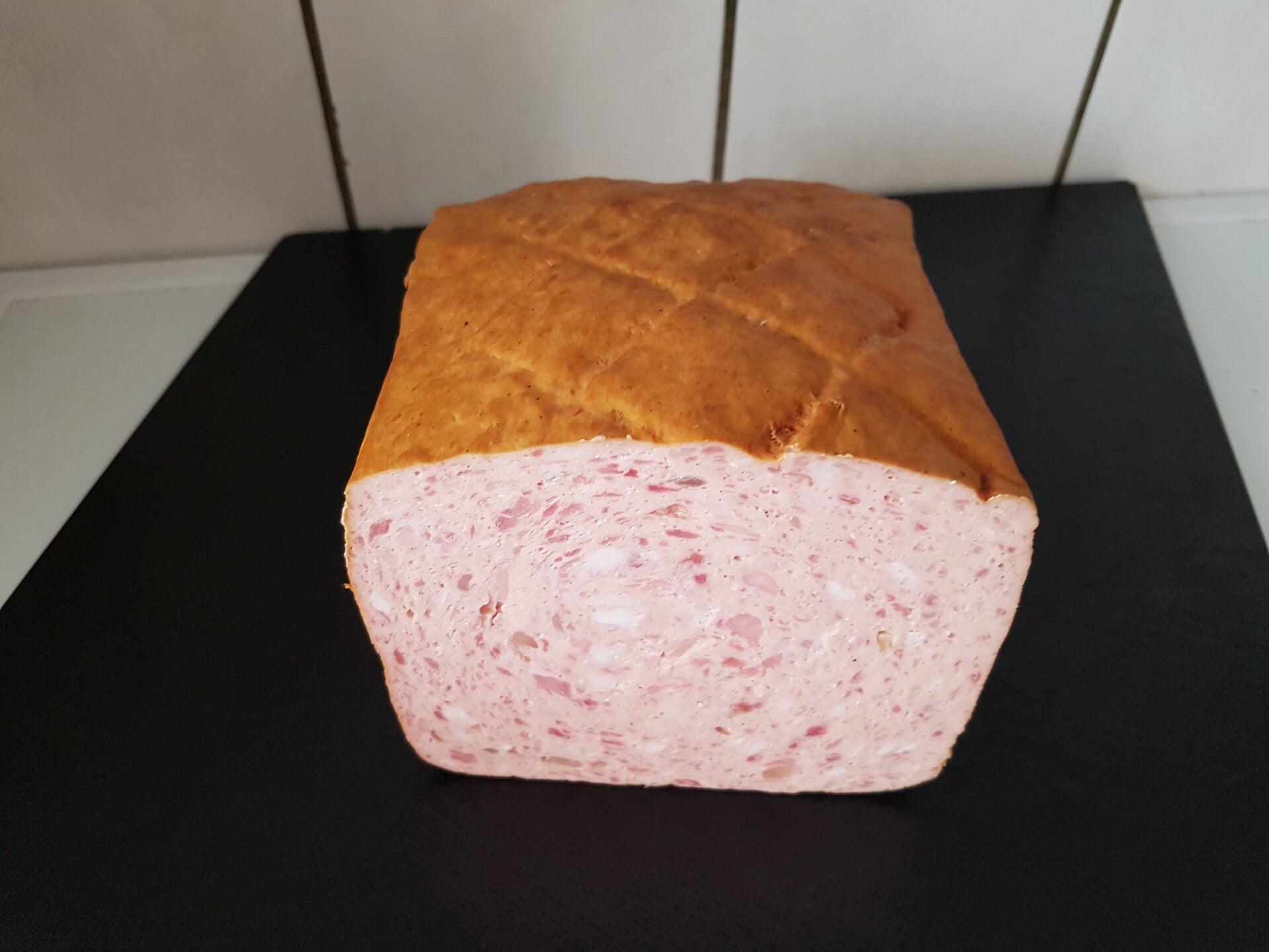 Hausmacher Leberkäse mit extra  Fleisch 1000g