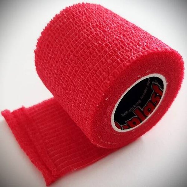 ResQ-Plast sport 10cm x 4,5m rood zelfhechtende zwachtel