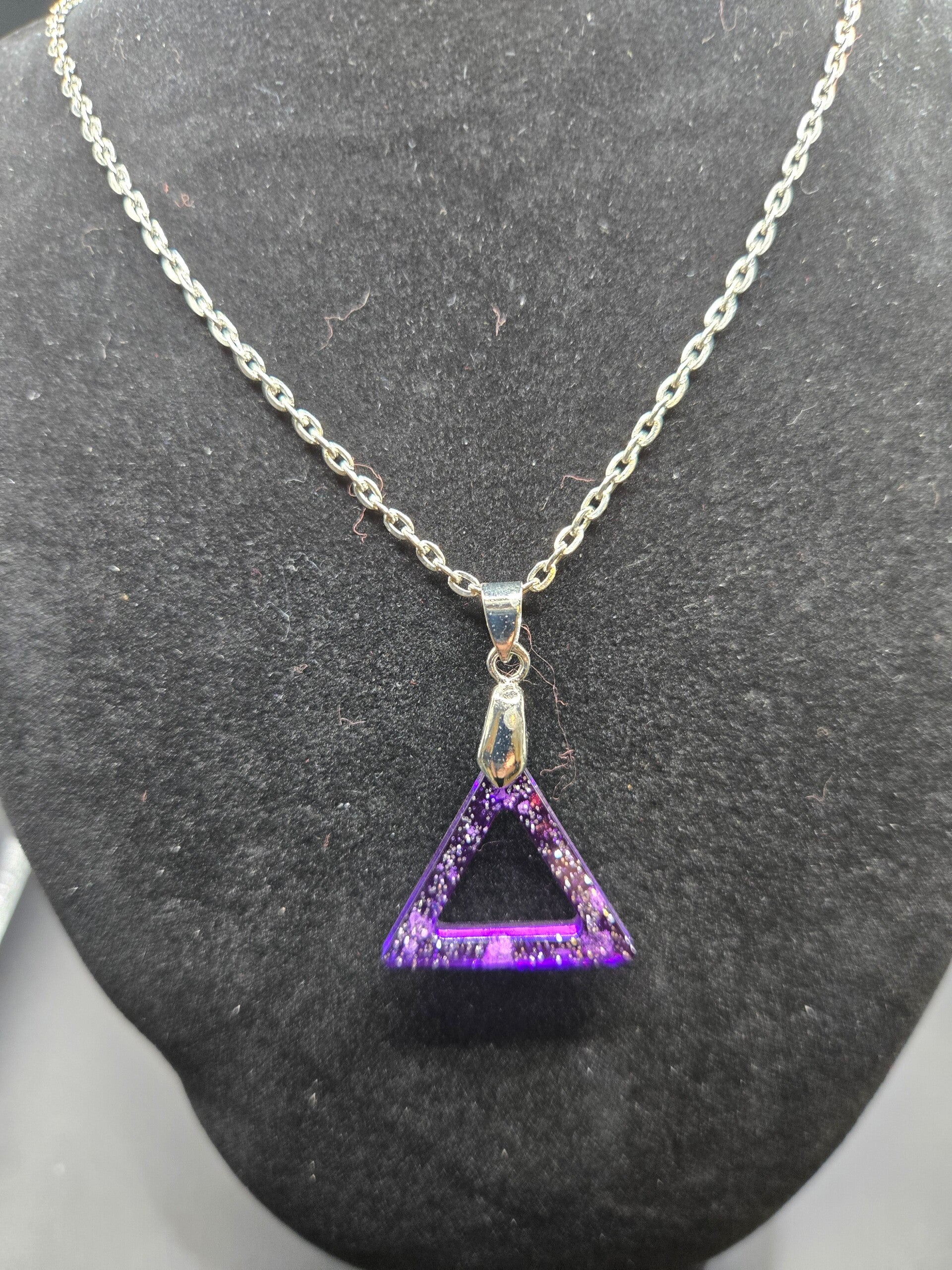 Halskette Dreieck offen V2