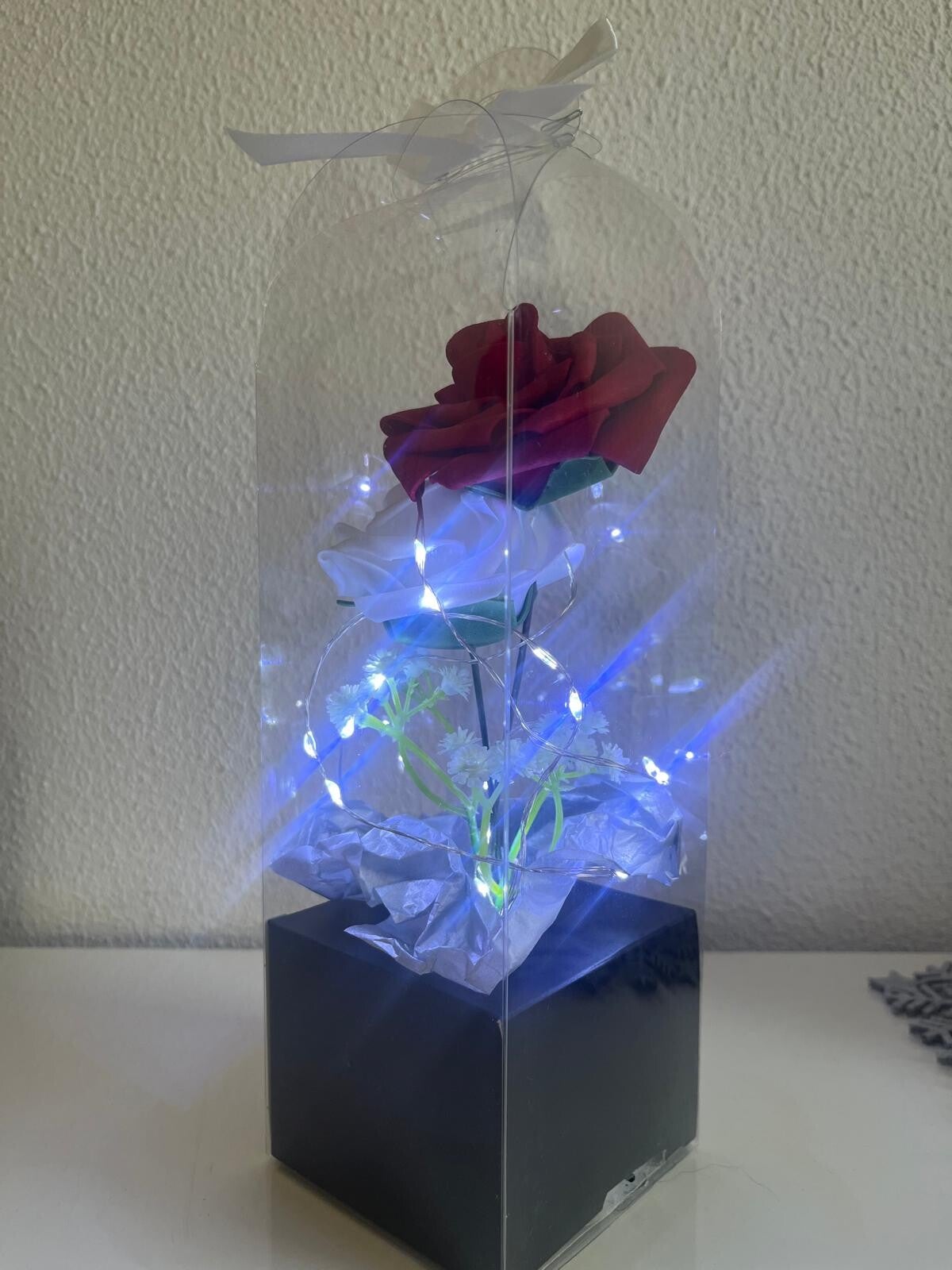 Transparente Rosenbox mit LED