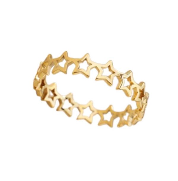 ★ 𝐒𝐓𝐀𝐑𝐒 ★