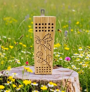 Wildbienen Nisthilfe "Biene"