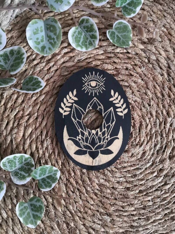 Support pour pierre en bois